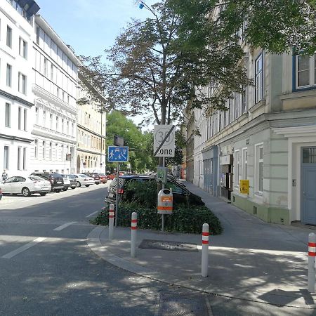 Vienna Gold Apartments - Contactless Check In Bagian luar foto