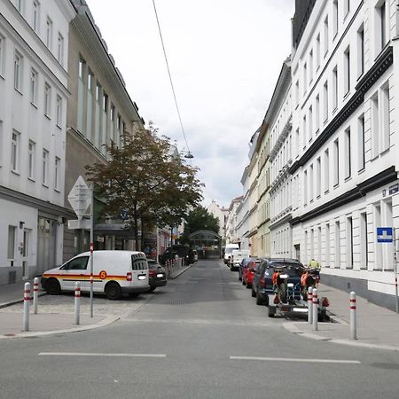 Vienna Gold Apartments - Contactless Check In Bagian luar foto